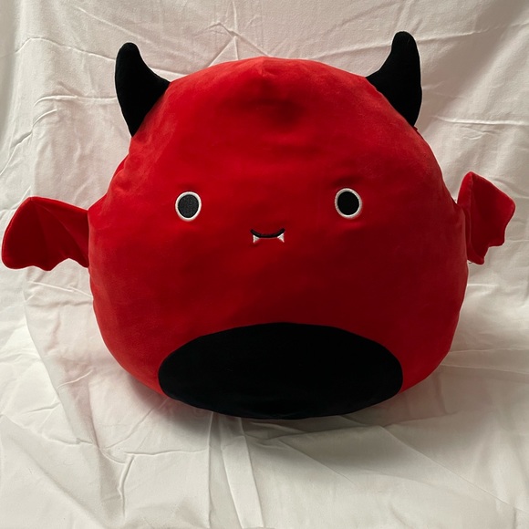 Dante The Demon 16” Squishmallow RARE 2021 Halloween EUC devil bat - Picture 1 of 6